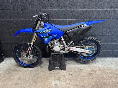 Yamaha YZ250 YZ250 LC (20MY) Manual