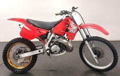 HONDA CR250 1988 2 STROKE EVO MOTOCROSS BIKE*NICE RESTORATION* HONDA CR250 1988 2 STROKE EVO MOTOCROSS BIKE*NICE RESTORATION*