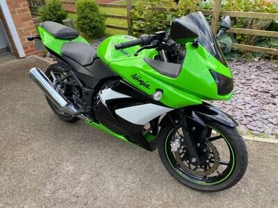 KAWASAKI NINJA 250R Special Edition KAWASAKI NINJA 250R Special Edition