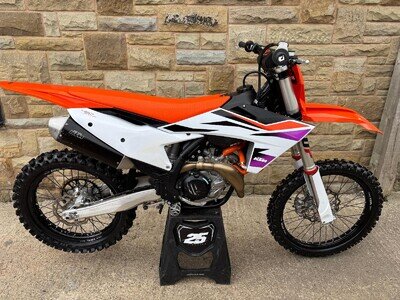 KTM 450 SXF 2024 MODEL *32 HRS*