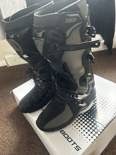 Raven Mx Enduro Motocross Boots Size UK 10 EU 45 Black