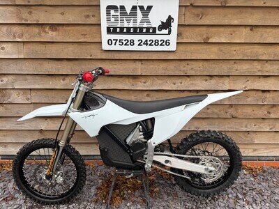 Stark Varg 80HP - Road registered