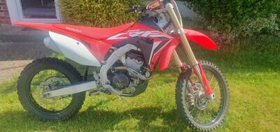 Honda CRF250 RX L Enduro bike with MOT & V5 logbook Honda CRF250 RX L Enduro bike with MOT & V5 logbook