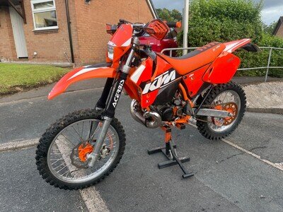 *deposit taken* ktm exc 200 2 stroke 1999 road legal