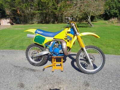 SUZUKI Rm 250 1988 model evo classic SUZUKI Rm 250 1988 model evo classic