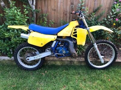 Suzuki RM250 1988 project / restoration Suzuki RM250 1988 project / restoration