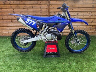 Yamaha YZ250 YZ250 LC (24MY) Manual Yamaha YZ250 YZ250 LC (24MY) Manual