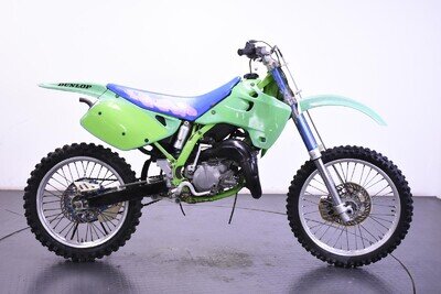 1993 KAWASAKI KX125 MOTO CROSS JAPANESE IMPORT RUNS AND RIDES 1993 KAWASAKI KX125 MOTO CROSS JAPANESE IMPORT RUNS AND RIDES