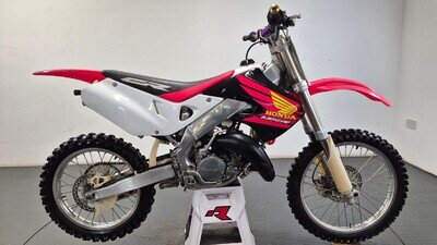 HONDA CR125R 1998 2-STROKE SUPER EVO MOTOCROSS BIKE*VERY ORIGINAL*