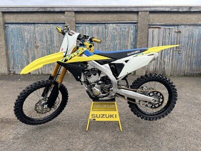 Suzuki Rmz 250 2022 1 owner low hours Suzuki Rmz 250 2022 1 owner low hours