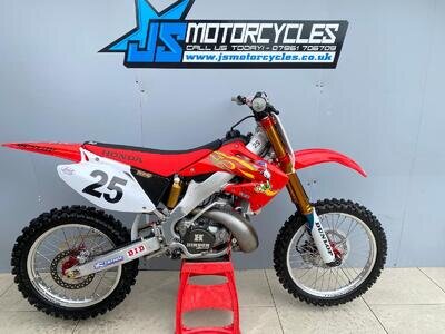 HONDA CR250 CR 250 2002 **FULL RESTORATION** HONDA CR250 CR 250 2002 **FULL RESTORATION**
