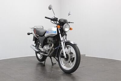 1982 Honda CB250N Superdream, 33k miles, Restoration Winter Project Bike CB250 N 1982 Honda CB250N Superdream, 33k miles, Restoration Winter Project Bike CB250 N