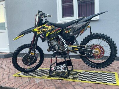 suzuki rm 125 2004 …………. cr , kx , 2stroke , ktm sx , Motocross , rmz, yz125