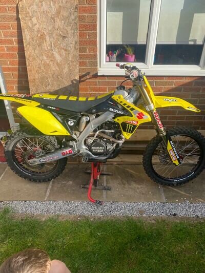 Suzuki rmz 250 Suzuki rmz 250
