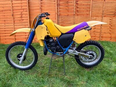 Suzuki RM 250 1984 Suzuki RM 250 1984