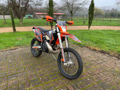 2017 KTM EXC 300 EXC TPI (18MY) Petrol Manual