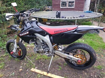 crf 450r supermoto road registered