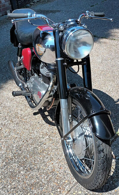 Royal Enfield Crusader 250 Royal Enfield Crusader 250