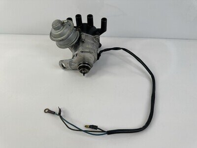 Vintage 1984-85 Honda 30100-PD2-675 Accord Distributor Genuine Hitachi Japan HTF