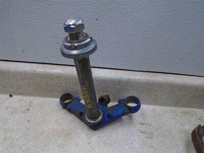 Honda 125 CL SCRAMBLER CL125A CL125-A Steering Stem 1969 HB489 SE