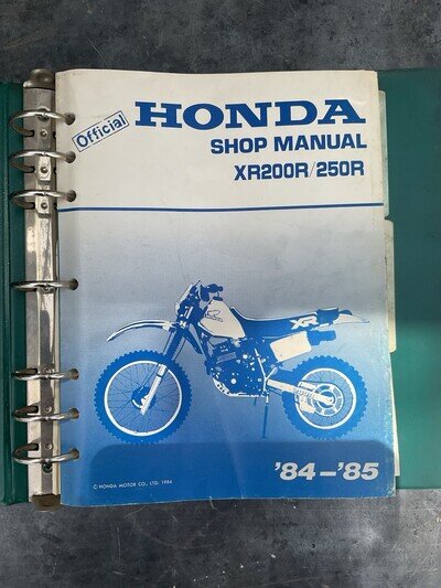 Honda Factory Shop Maintenance Repair Manual 1984-1985 XR200R/250R 61KK001