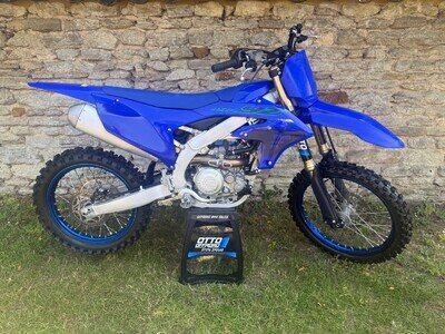 YAMAHA YZF 450 2024 ONLY 3 HOURS USE - AS N E W MOTOCROSS BIKE. SXF KXF CRF RMZ