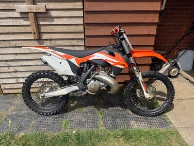 kx 250 2 stroke KTM 2016 model