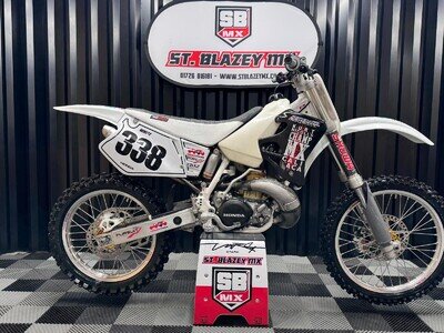 1996 HONDA CR250 MOTO-X BIKE