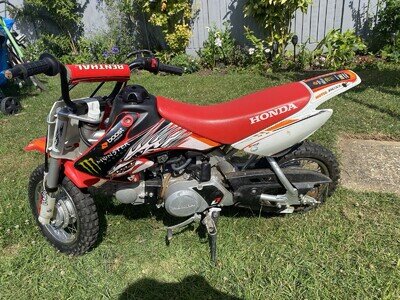 Honda CRF50F kids Motocross Bike 2017