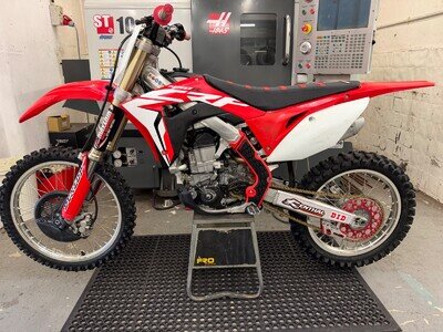 HONDA CRF 450 2018 MOTOCROSS BIKE CRF450