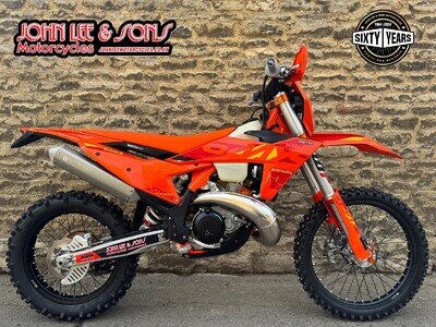 KTM EXC 300cc 2t Six Days TBI, 2025 Model, Road Registered, 30.1 Hours, Immacula
