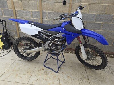 2017 Yamaha Yz250F Motocross Dirt Bike
