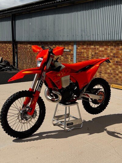 Brand New KTM EXC300 Six Days 2025