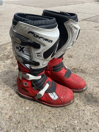 Forma Terrain Motocross MX Motorcycle Boots Size 45 UK11 White/Red