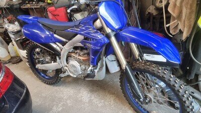 YAMAHA YZF 450 ROAD REGISTERED LOW HOURS FRESH MOT ALSO JUST BEEN SERVICED