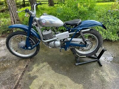 Greeves TES 250 cc Two Stroke Trials Bike 1963 road registered Greeves TES 250 cc Two Stroke Trials Bike 1963 road registered