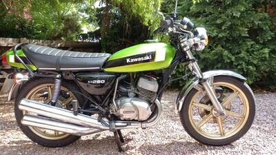 KAWASKI KH 250 KAWASKI KH 250