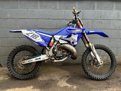 Yamaha YZ125 Motocross Bike