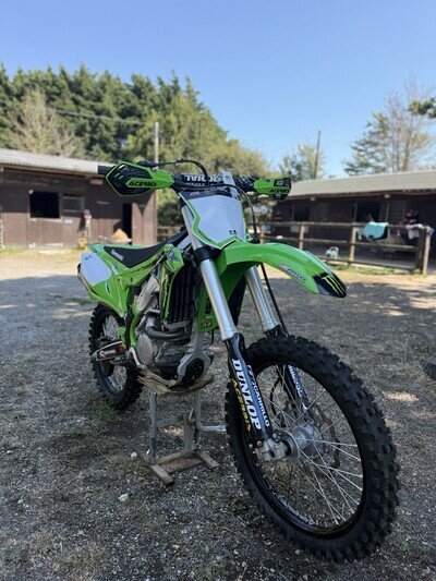 2019 Kawasaki KX250F / KXF250 – ONLY 10.4 HOURS FROM NEW