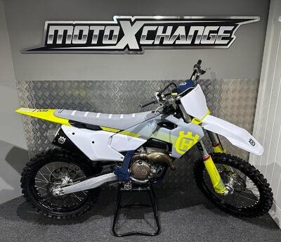 2024 HUSQVARNA FC 250.....37 HOURS.....£5395.....MOTO X CHANGE 2024 HUSQVARNA FC 250.....37 HOURS.....£5395.....MOTO X CHANGE