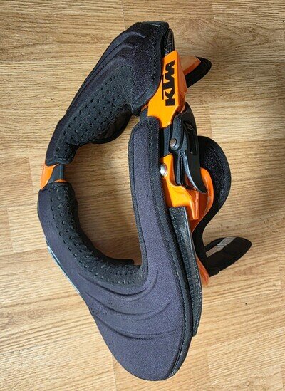 KTM Leatt GPX Neck Brace Motocross Enduro Off Road Supermoto MTB Racing