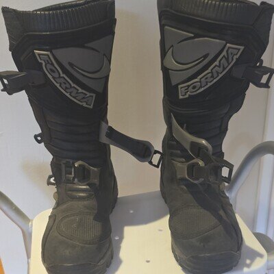 Forma Adventure Low Dry Motorcycle Motorbike Boot - Black - Next Day