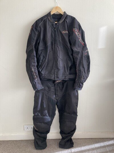 RST Fully Armoured Waterproof Jacket And Trousers Set ( XXL) Black Razor