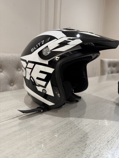 Jitsie Trials Bike Helmet