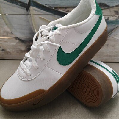Nike Men's Court Shot Tennis Lifestyle Shoes White Malachite Green Gum Size 10