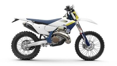 2025 HUSQVARNA TE300 - 1 x ARRIVING IN 1 WEEK - NEW BREMBO BRAKES 0% FINANCE 2025 HUSQVARNA TE300 - 1 x ARRIVING IN 1 WEEK - NEW BREMBO BRAKES 0% FINANCE