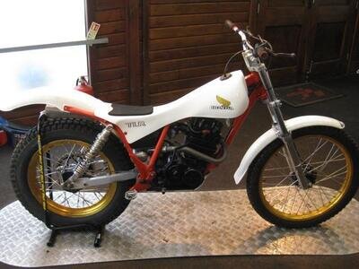 1986 HONDA TLR 25O TWINSHOCK TRIALS BIKE ,BUILT BY COLIN LEESE 1986 HONDA TLR 25O TWINSHOCK TRIALS BIKE ,BUILT BY COLIN LEESE