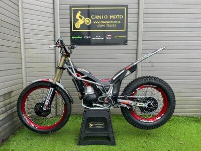 2024 Vertigo Nitro Dougie Lampkin RS 250 Special Edition Trials Bike 2024 Vertigo Nitro Dougie Lampkin RS 250 Special Edition Trials Bike
