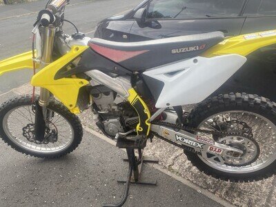 Suzuki RMZ 450 2010