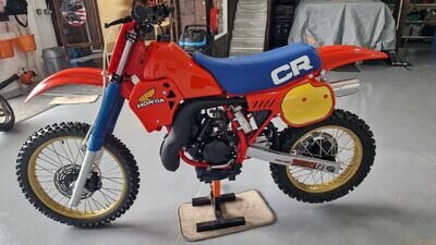 HONDA CR250 R 1983 HONDA CR250 R 1983